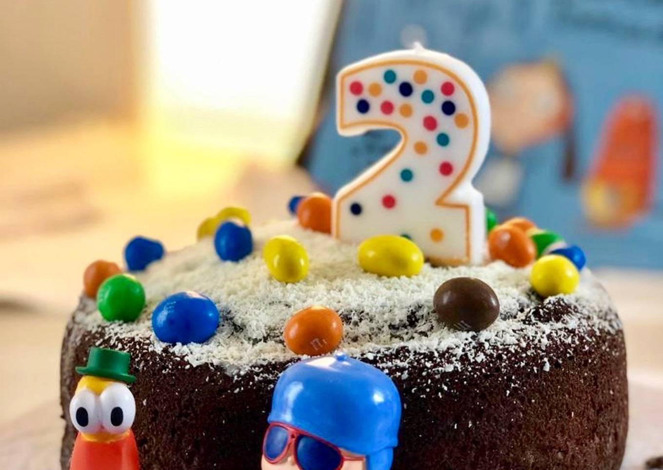 Tarta de chocolates - Cumple 2 de Mateo pocoyó!