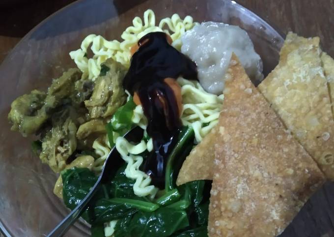 Mie ayam rumahan