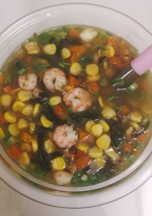 Hình của món Soup tôm rau củ.