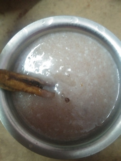 ராகி கூழ்(ragi koozh recipe in tamil) செய்முறை முக்கிய புகைப்படம்
