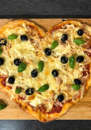 O poză a rețetei Pizza Valentine’s day.