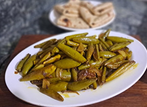 A picture of Simple stir fry Parwal ki sabji with ghee roti.