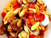 Una foto di cavatelli ai frutti di mare