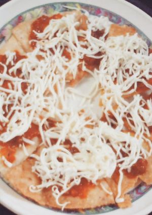 A picture of Nachoes Pizza.
