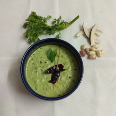 A picture of Coconut peanut chutney.