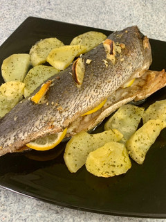 Una foto de Corvina al horno