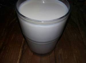 https://img-global.cpcdn.com/recipes/3e3e4f9c78acb182/300x220cq70/agua-de-horchata-natural-foto-principal.jpg