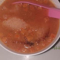 A picture of Tomato Knorr soup.