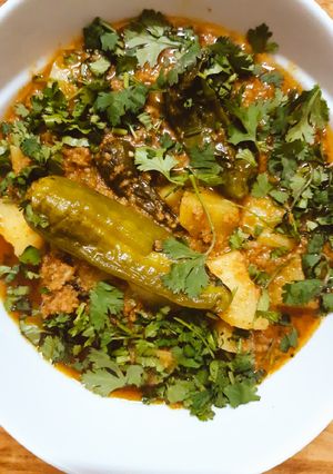 A picture of Aloo Qeema.