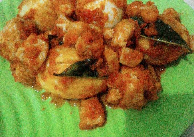 Ini dia! Cara praktis buat Balado telor + tahu simple 😉  gurih
