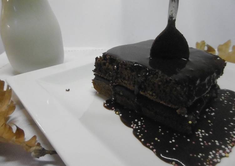 How to Make Quick Chocolate Sponge Cake (Sokolatopita)