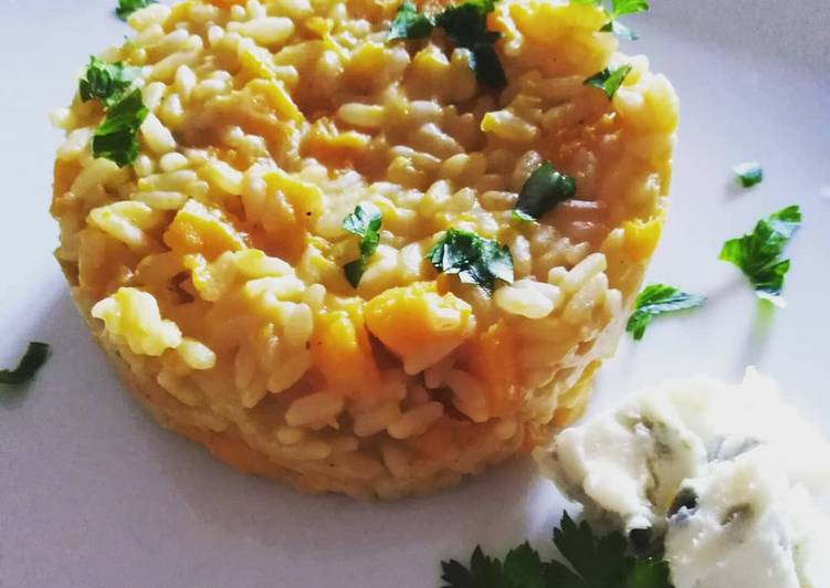 Risotto con zucca e gorgonzola