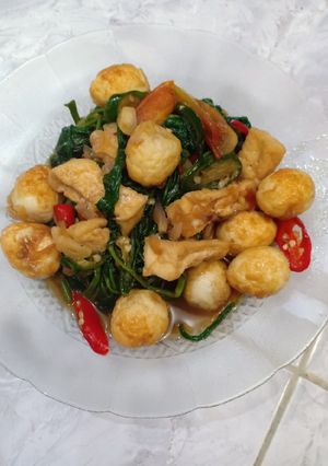 Foto resep Tumis kangkung tahu puyuh