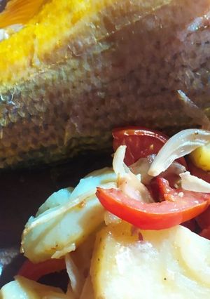 Una foto de Pescado dorado al horno😋
