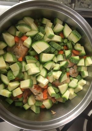 Una foto de Pollo a la jardinera (con verduras)