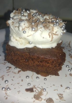 બ્રાઉની(Brownie Recipe in Gujarati) રેસીપી મુખ્ય ફોટો