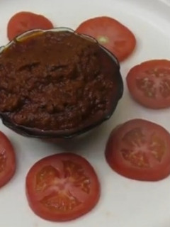 தக்காளி தொக்கு(Tomato thokku recipe in tamil) செய்முறை முக்கிய புகைப்படம்