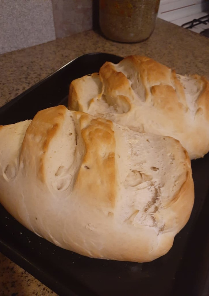 Una foto de Pan casero re fácil!!!😋
