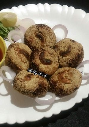 A picture of Cottage cheese soya kabab.