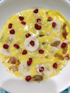 কলা র কাস্টার্ড (Banana custard recipe in bengali) রেসিপির প্রধান ছবি