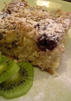 Egyszerű kivis kevert süti recept fotója