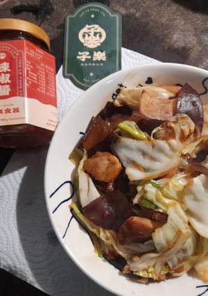 辣炒高麗菜回鍋肉 的食譜成品照片
