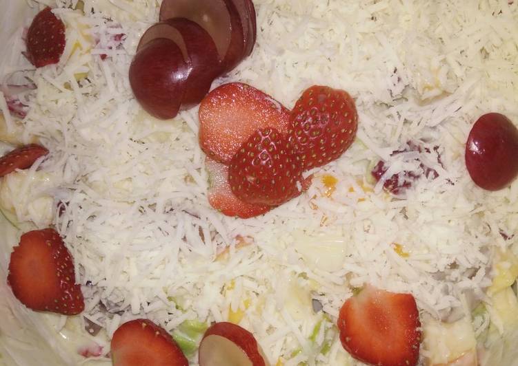 Resep Salad buah ala catering 😋 yang enak