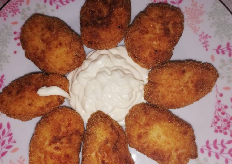 Croquetas de merluza y gambas