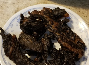 A picture of Pineapple Teriyaki Homemade Beef Jerky.