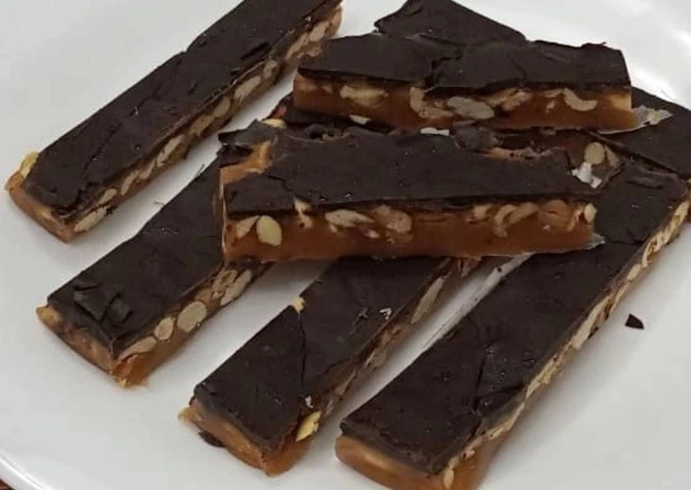 Homemade Snickers Bars