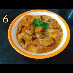 A picture of Paneer tikka masala.