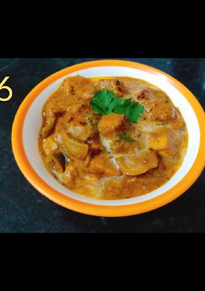 A picture of Paneer tikka masala.