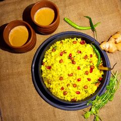 A picture of Kanda poha (Bombay style).