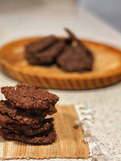 Una foto de Galletas de avena y chocolate