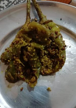 A picture of Green chilli pickle.