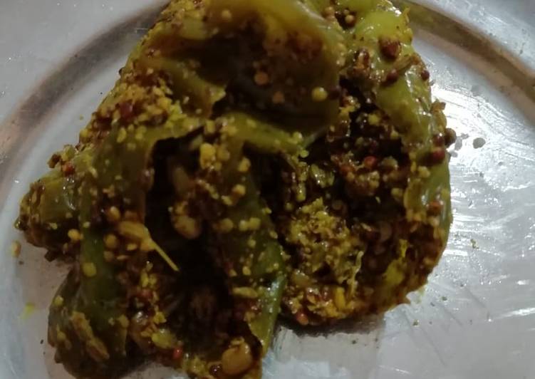 Green chilli pickle