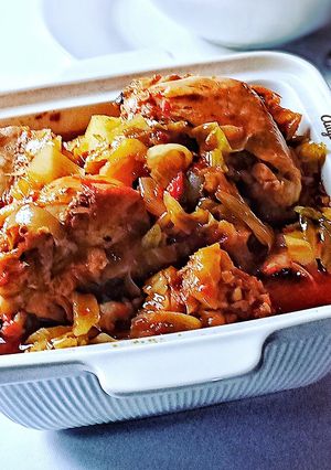 A picture of Roasted chicken sauce.