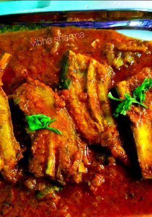 कच्चे केले की सब्जी(Kachhe keke ki sabzi recipe in Hindi) रेसिपी मुख्य फोटो