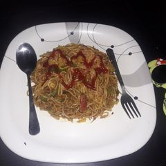 A picture of Chowmein.