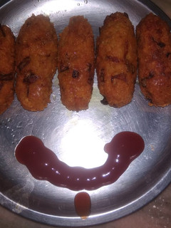 राइस कटलेट (rice cutlet reicpe in Hindi) रेसिपी मुख्य फोटो