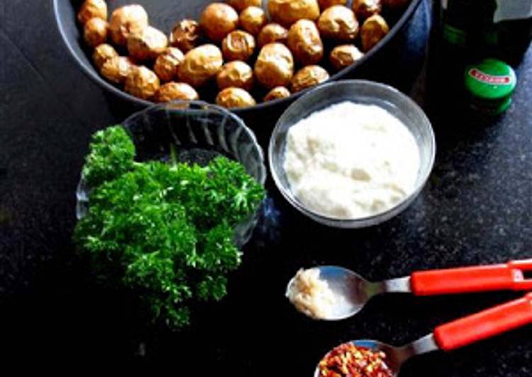 How to Prepare Any-night-of-the-week Baby Potatoes and Yogurt Salad