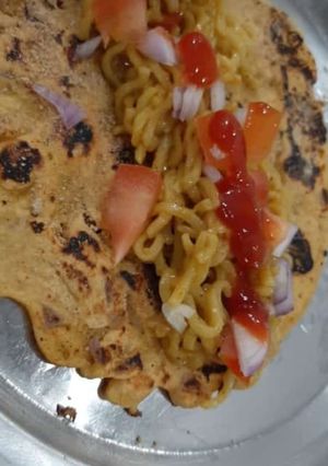 A picture of Besan ka chilla.