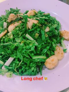 Hình của món Bông thiên lý xào tỏi.