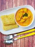 Roti Jala Kari Ayam