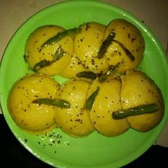 Idli A picture of Idli.