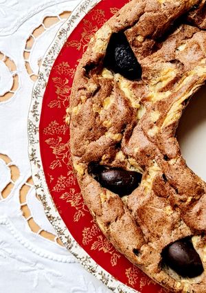 Una foto de Rosca de Pascuas rebelde 😅🥚o bien Rosca de no Pascua, salada, sin gluten y sin complicaciones 😉