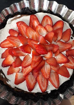 Una foto de Tarta de frutillas y oreo