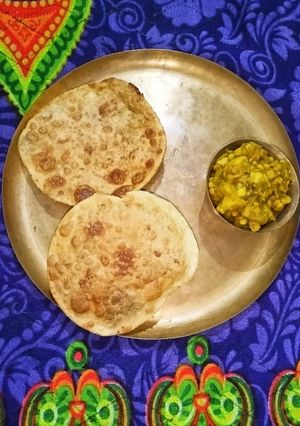 লুচি ও ডাল আলুর তরকারি(luchi dal aloor tarkari recipe in Bengali) রেসিপির প্রধান ছবি