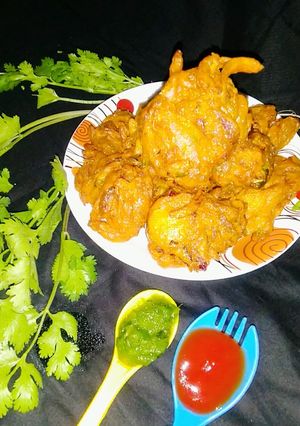 प्याज के पकौड़े (Pyaz ke pakode recipe in hindi) रेसिपी मुख्य फोटो
