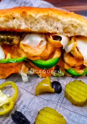સબવે સેન્ડવીચ (Subway Sandwich recipe in Gujarati) રેસીપી મુખ્ય ફોટો